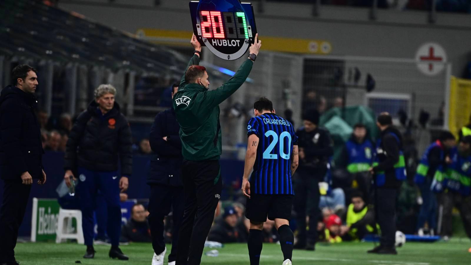 Hakan Çalhanoğlu müjdesi geldi