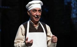 Şener Şen ekranlara geri dönüyor